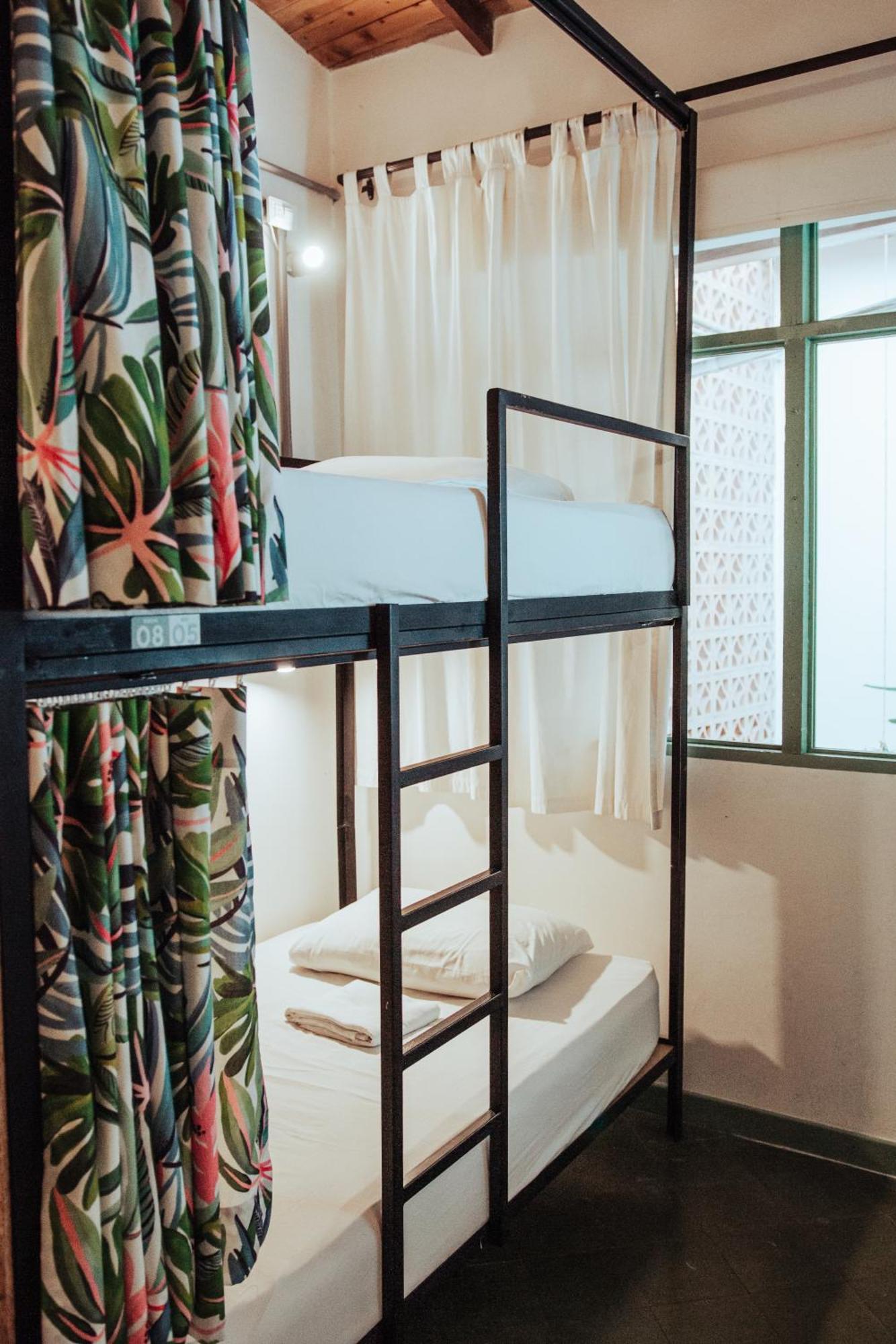 Centro Hostel Medellín Esterno foto