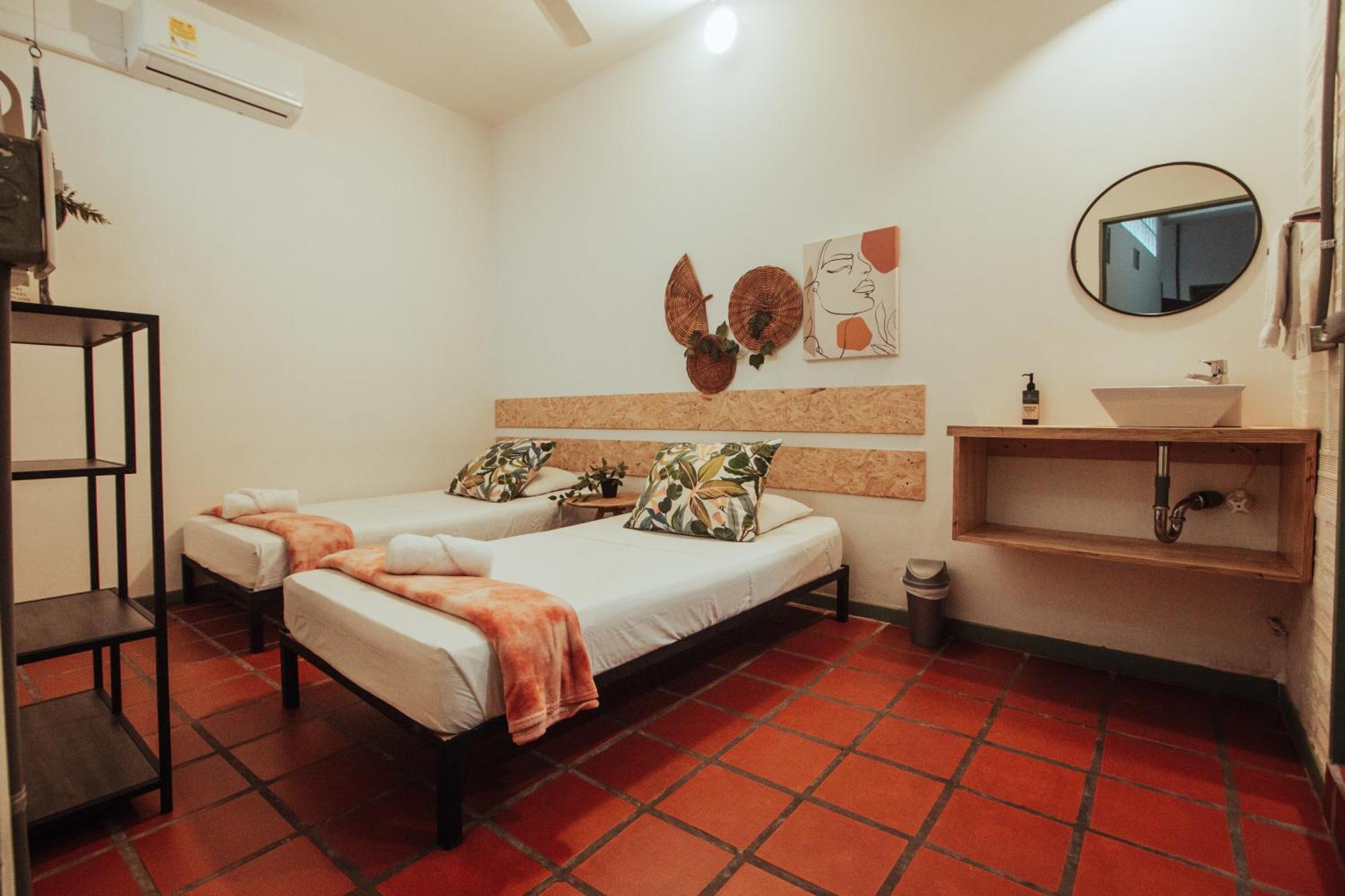 Centro Hostel Medellín Esterno foto